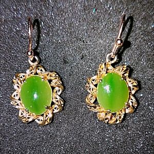 80 year old Emerald dangle earrings